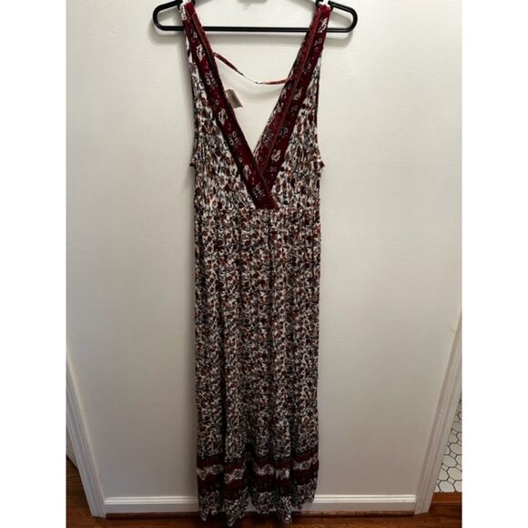 NWT Knox Rose Floral Maxi Dress‎ - Picture 2 of 9